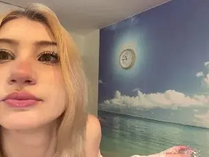Cam4 Private Sex Chat of YvoneFly