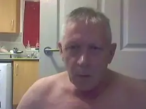 Cam4 Live Porn of middleman52