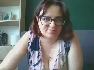 Cam4 Sex Chat of sensualParis