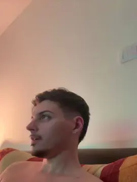 Cam4 Private Sex Chat of ThomasRM98
