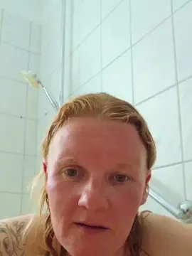 Cam4 Live Porn of RoteZora85