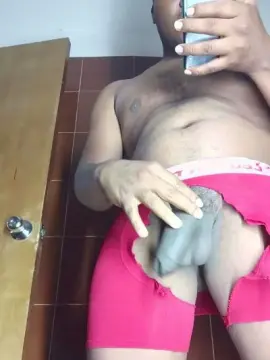 Cam4 Watch Live Sex Cams of 777MONSTERDADDY
