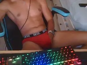 Cam4 Sex Cam of Pamplino94