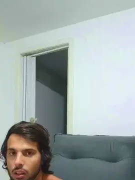 Cam4 Live Porn of Levi_Henrique