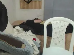 Cam4 Sex Chat of Iantwink18
