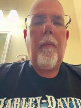 Cam4 Watch Live Sex Cams of oldman696