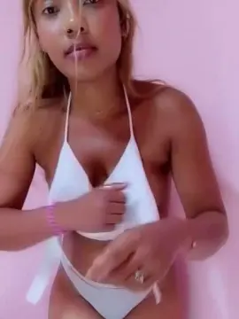 Cam4 Free Porn Cam of Ellah1