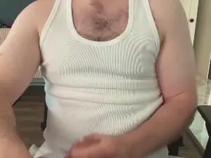 Cam4 Sex Chat of boredhornyboy19