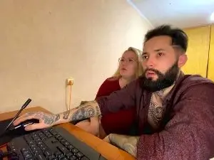 Cam4 Sex Chat of Mike_and_Anna