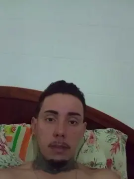 Cam4 Free Live Porn of Blongroze2002