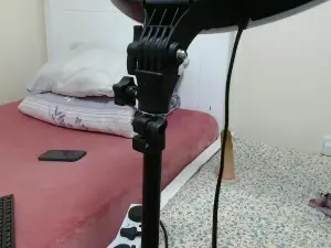Cam4 Free Live Porn of Mayacandie