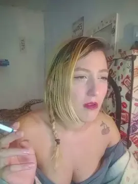 Cam4 Live Porn of Mazie07