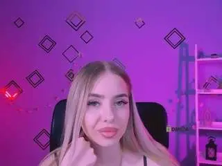 Camsoda Watch Live Sex Cams of creamy-eva