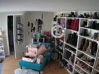 Camsoda Live Sex of voyeurcam-missoliviablack-03