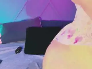 Camsoda Best live sex cam show of emmajohnss
