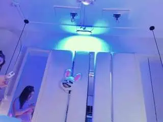 Camsoda Adult Webcam of broklinwhite