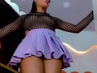 Camsoda Free Live Porn of carolinna-doll