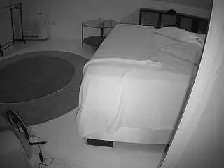 Camsoda Live Sex of voyeurcam-julmodels-whitebed-6