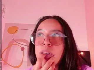 Camsoda Sex Cam of littleebluee