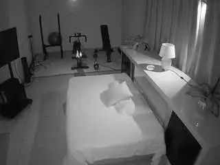 Camsoda Best Webcam of voyeurcam-jb-office-1