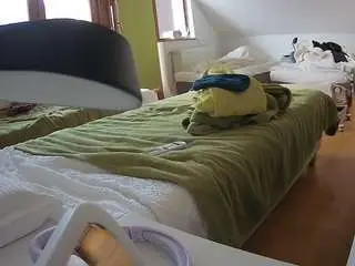 Camsoda Adult Video Chat of voyeurcam-julmodels-bed-2