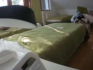 Camsoda Best Webcam of voyeurcam-julmodels-bed-2
