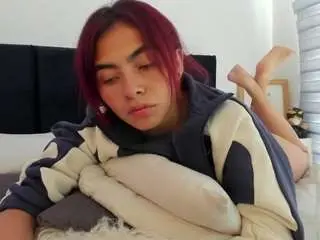 Camsoda Sex Chat of melanie-rouxs