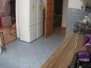 Camsoda Free Porn Cam of voyeurcam-julmodels-kitchen
