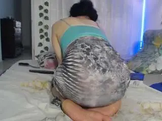 Camsoda Watch Live Sex Cams of keysiyummy