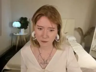 Camsoda Nude Webcam of elira-vane
