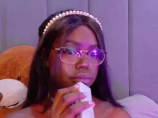 Camsoda Live Sex Cam of emiilylovex