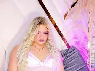 Camsoda Live Sex Cam of elody69