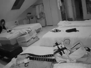 Camsoda Private Sex Chat of voyeurcam-julmodels-bed-3