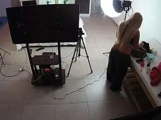 Camsoda Live Sex Cam of voyeurcam-jb-photo-studio