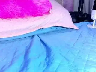 Camsoda Sex Cam of violetta-lond