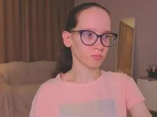 Camsoda Free Porn Cam of lynettebails