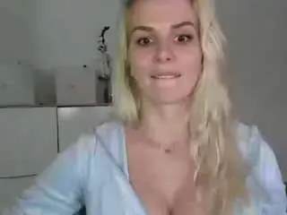 Camsoda Private Sex Chat of corneliabarbie