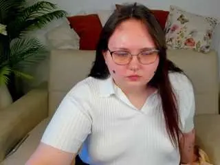 Camsoda Free Live Porn of nikki-glow
