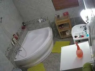 Camsoda Best live sex cam show of voyeurcam-julmodels-bath-1st-2