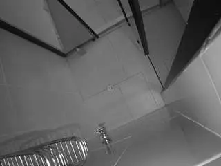 Camsoda Sex Cam of voyeurcam-jb-shower-2