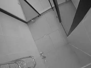 Camsoda Live Porn of voyeurcam-jb-shower-2
