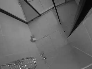 Camsoda Free Porn Cam of voyeurcam-jb-shower-2