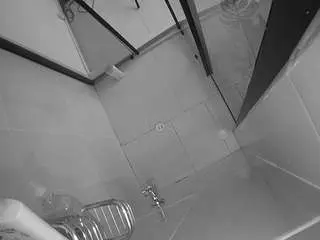 Camsoda Adult Webcam of voyeurcam-jb-shower-2