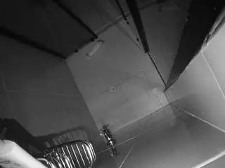 Camsoda Private Sex Chat of voyeurcam-jb-shower-2