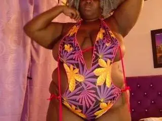 Camsoda Live Sex Cam of black-pussydoll