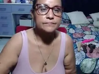 Camsoda Live Sex of samy-mature