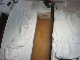 Camsoda Live Sex of voyeurcam-julmodels-bed-5