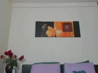 Camsoda Nude Webcam of goldenlunafantasy