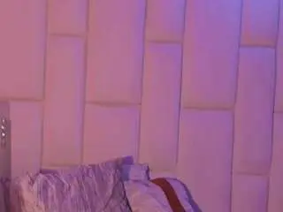 Camsoda Adult Video Chat of rosselfinol