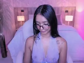 Camsoda Free Porn Cam of kylie-collins